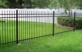 http://www.mossyoakfences.com/aluminum_fence.php